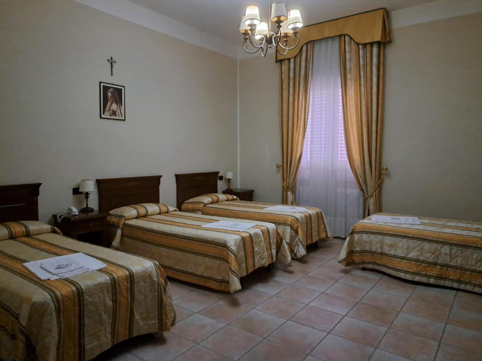 Casapaceebene Hotel San Giovanni Rotondo Exterior photo